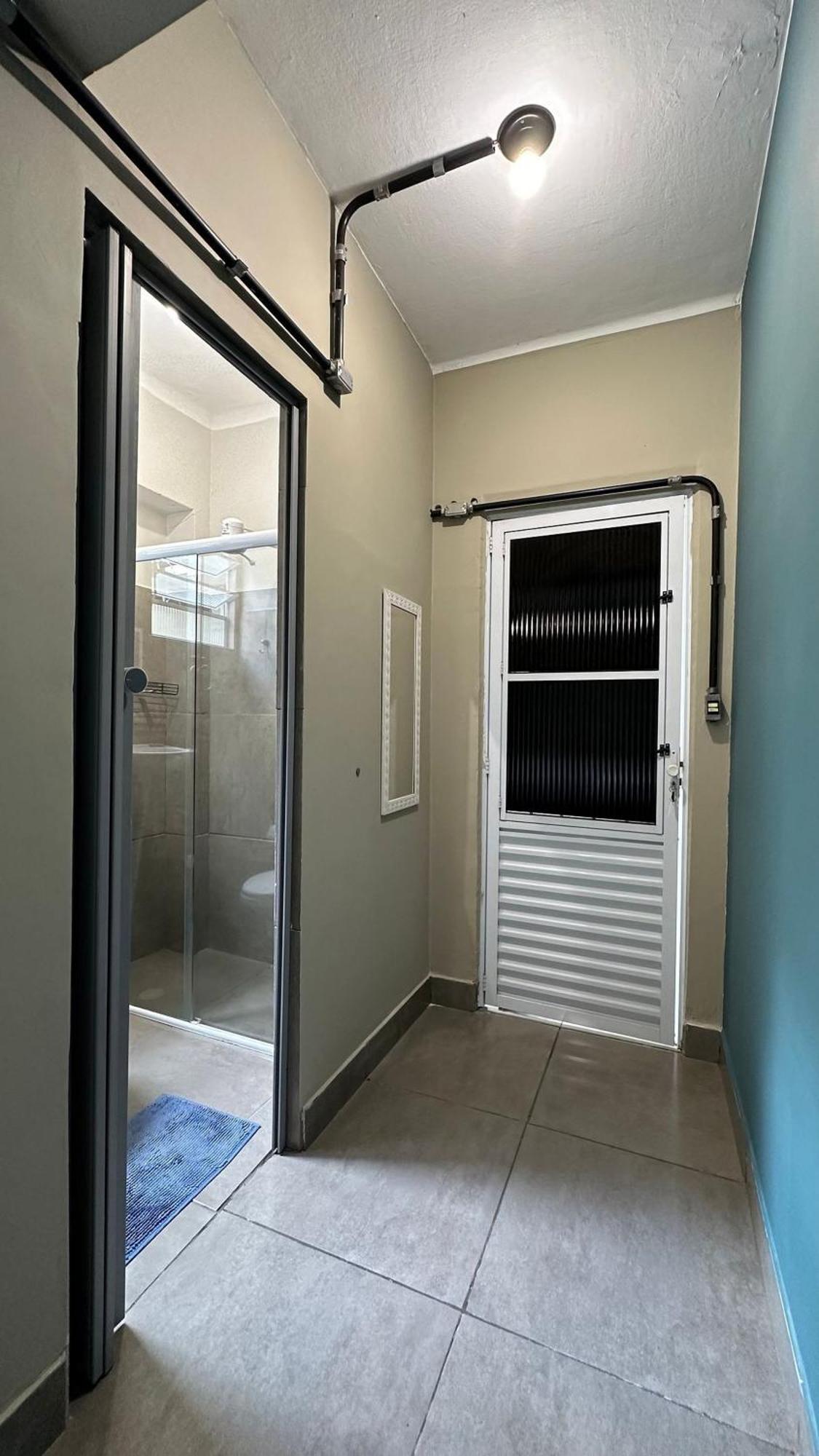 Suite 02 • Praia Das Pitangueiras 瓜鲁雅 外观 照片