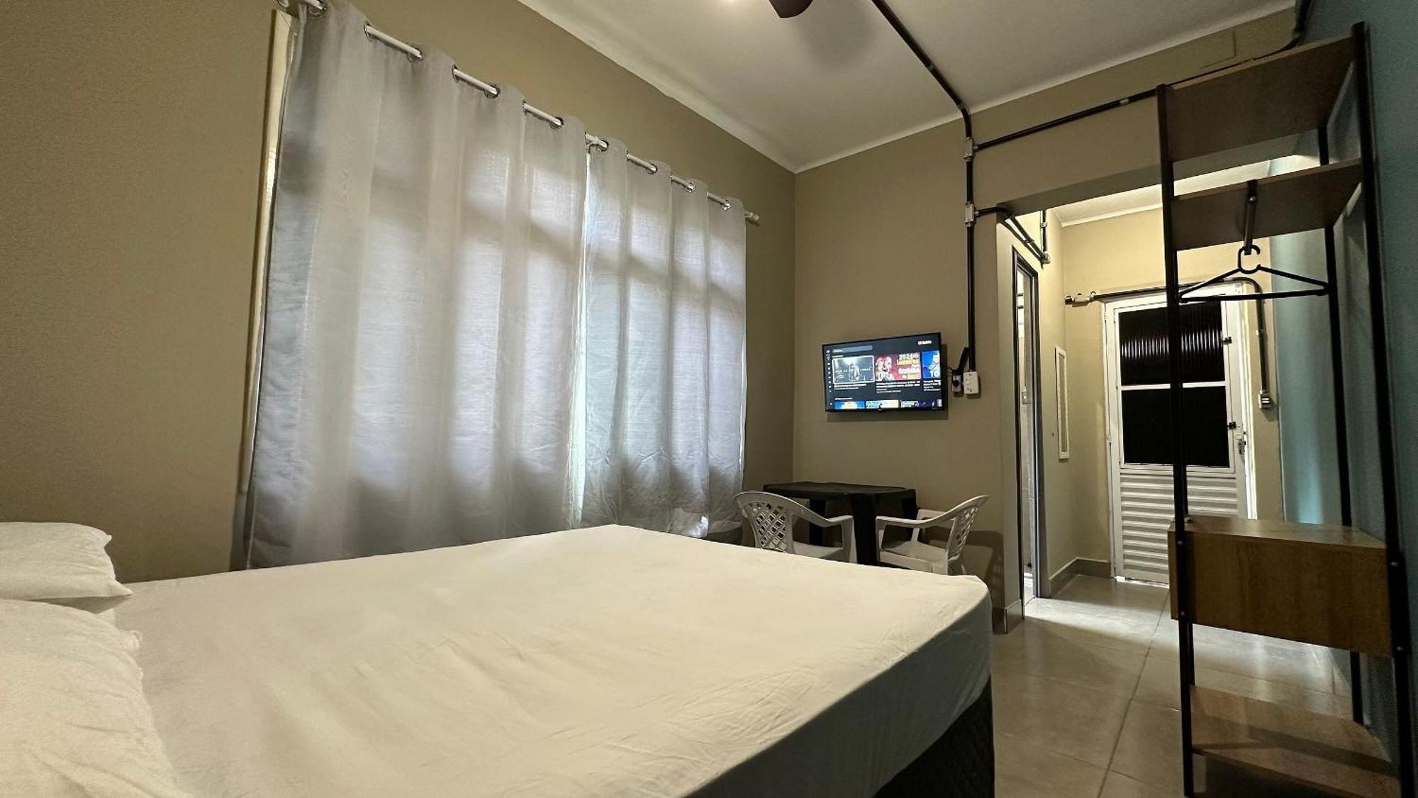 Suite 02 • Praia Das Pitangueiras 瓜鲁雅 外观 照片