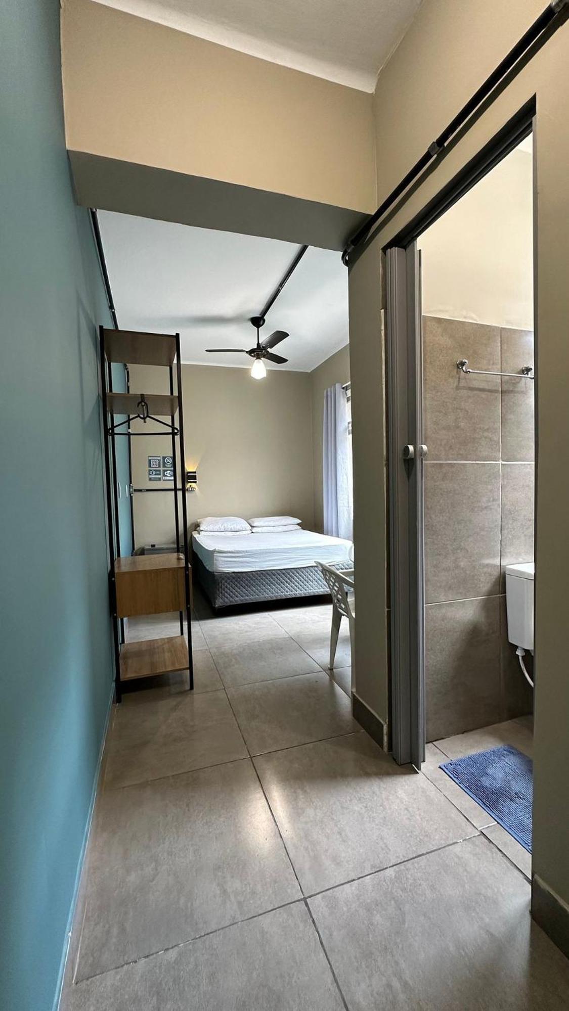 Suite 02 • Praia Das Pitangueiras 瓜鲁雅 外观 照片